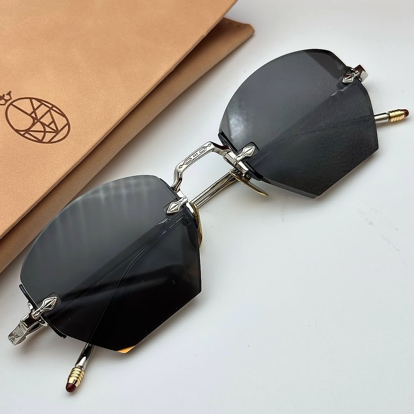 JJM0A12J Oatman 48mm Titanium Rimless Silver Black