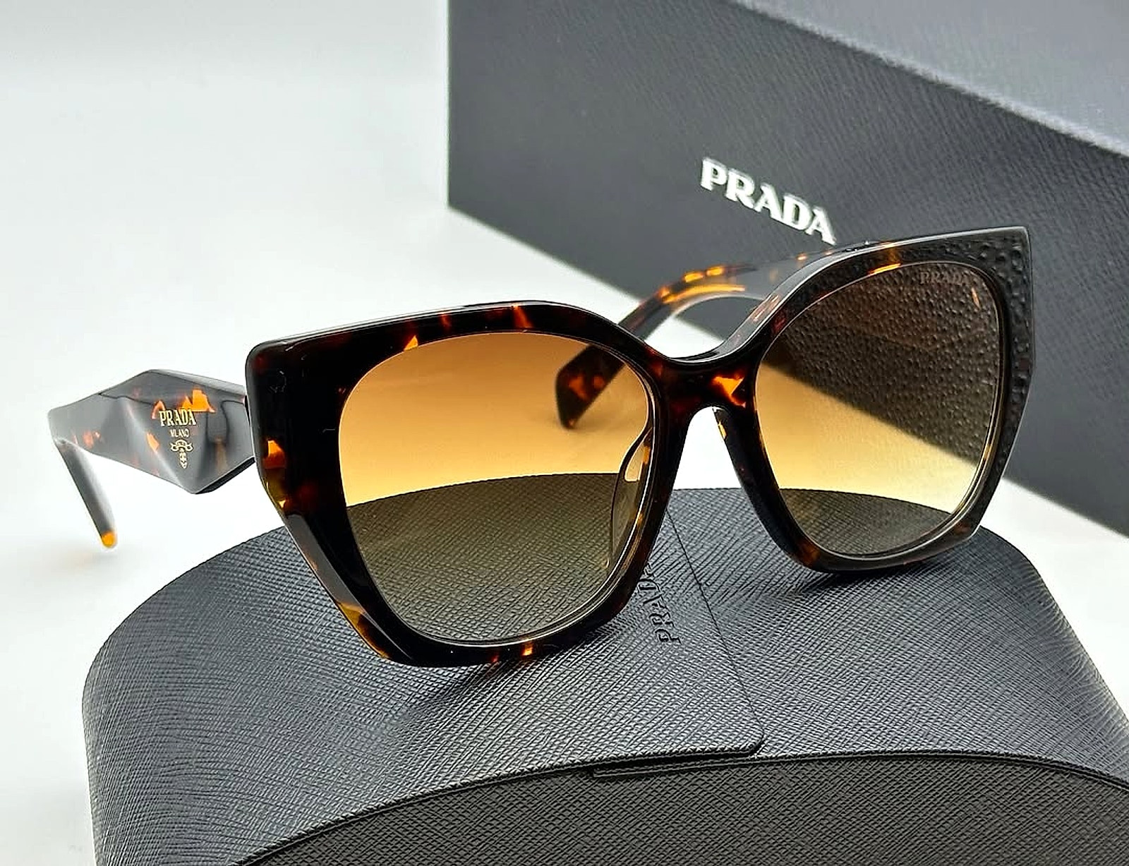 PR19ZS 55mm brown tortoise