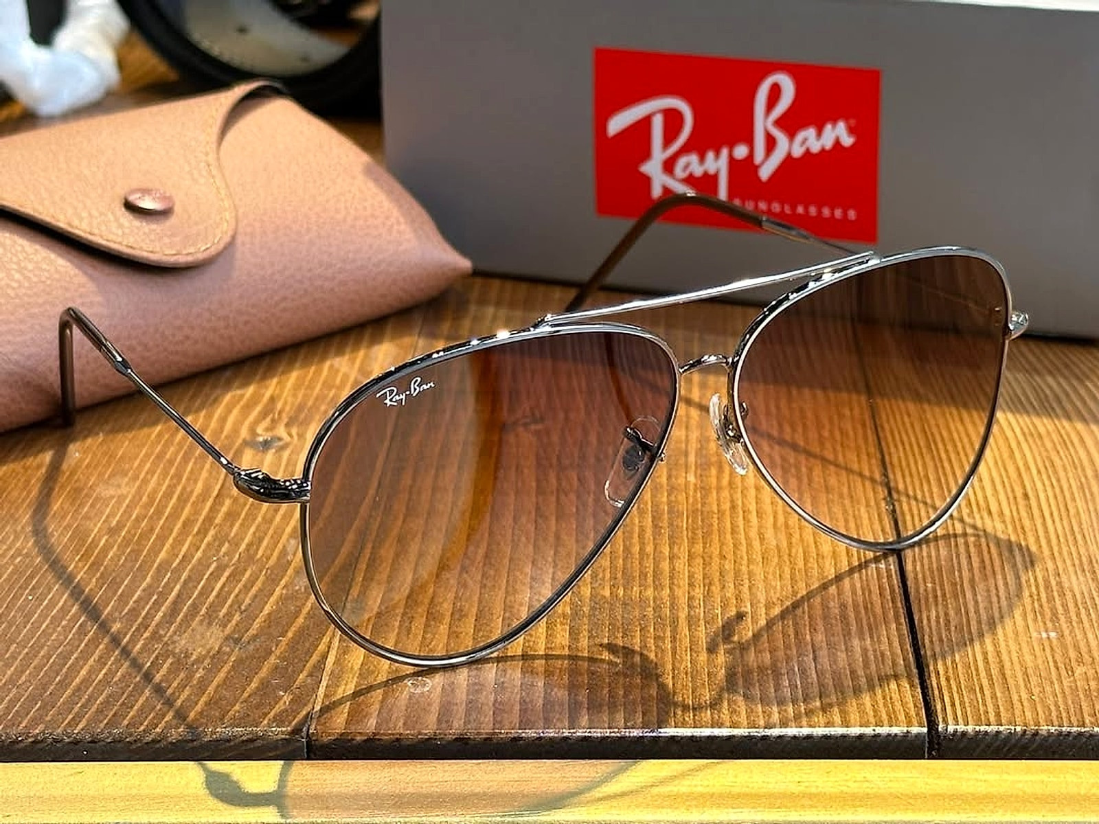RB Reverse Brown Gradient