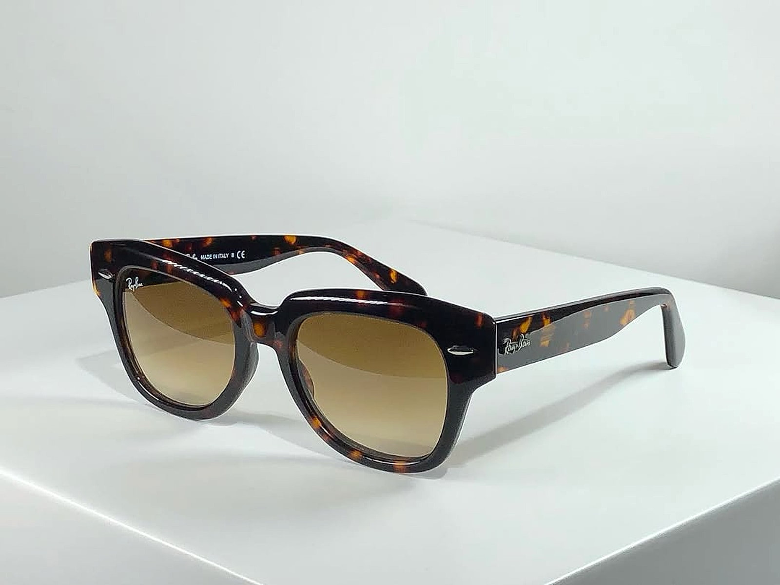 Street RayBan